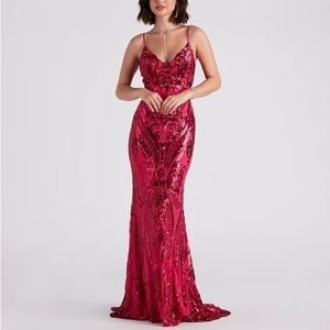 Windsor Fuchsia Prom Dress.